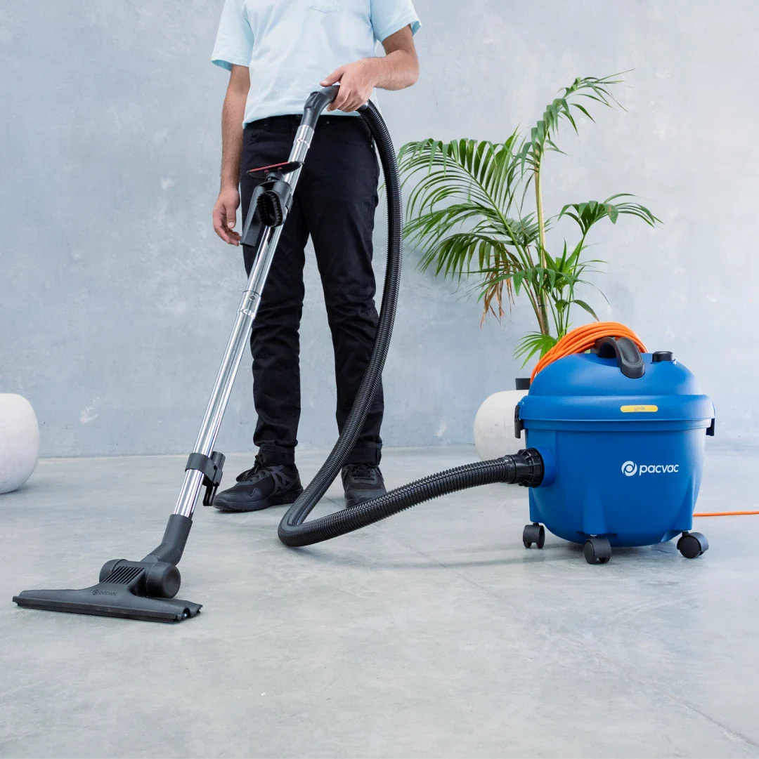 PACVAC GLIDE VACUUM CLEANER